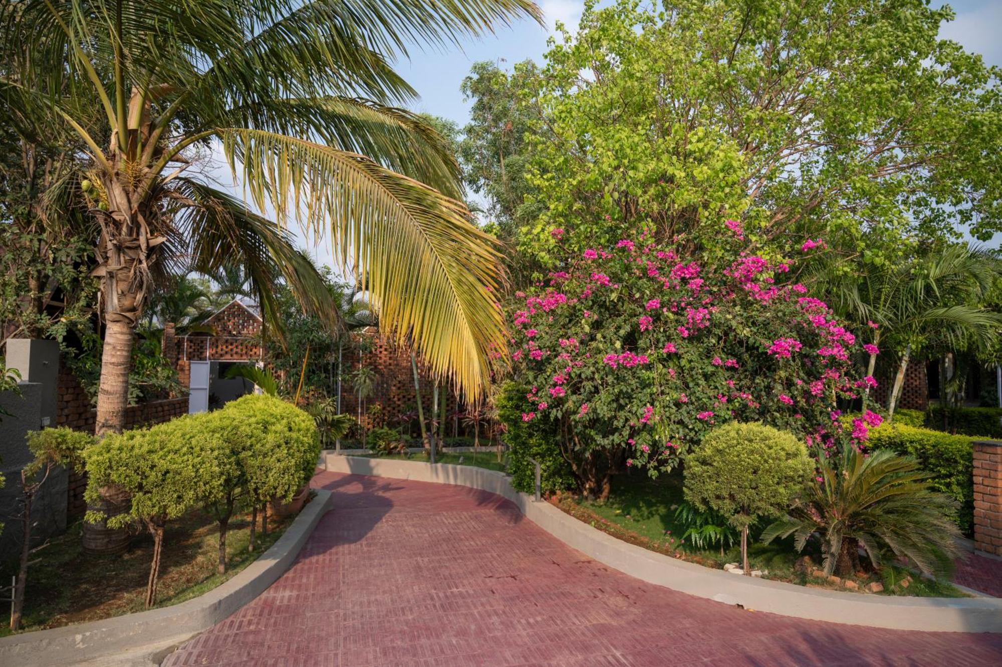 Saj By The Lake, Malshej Ghat Exterior photo