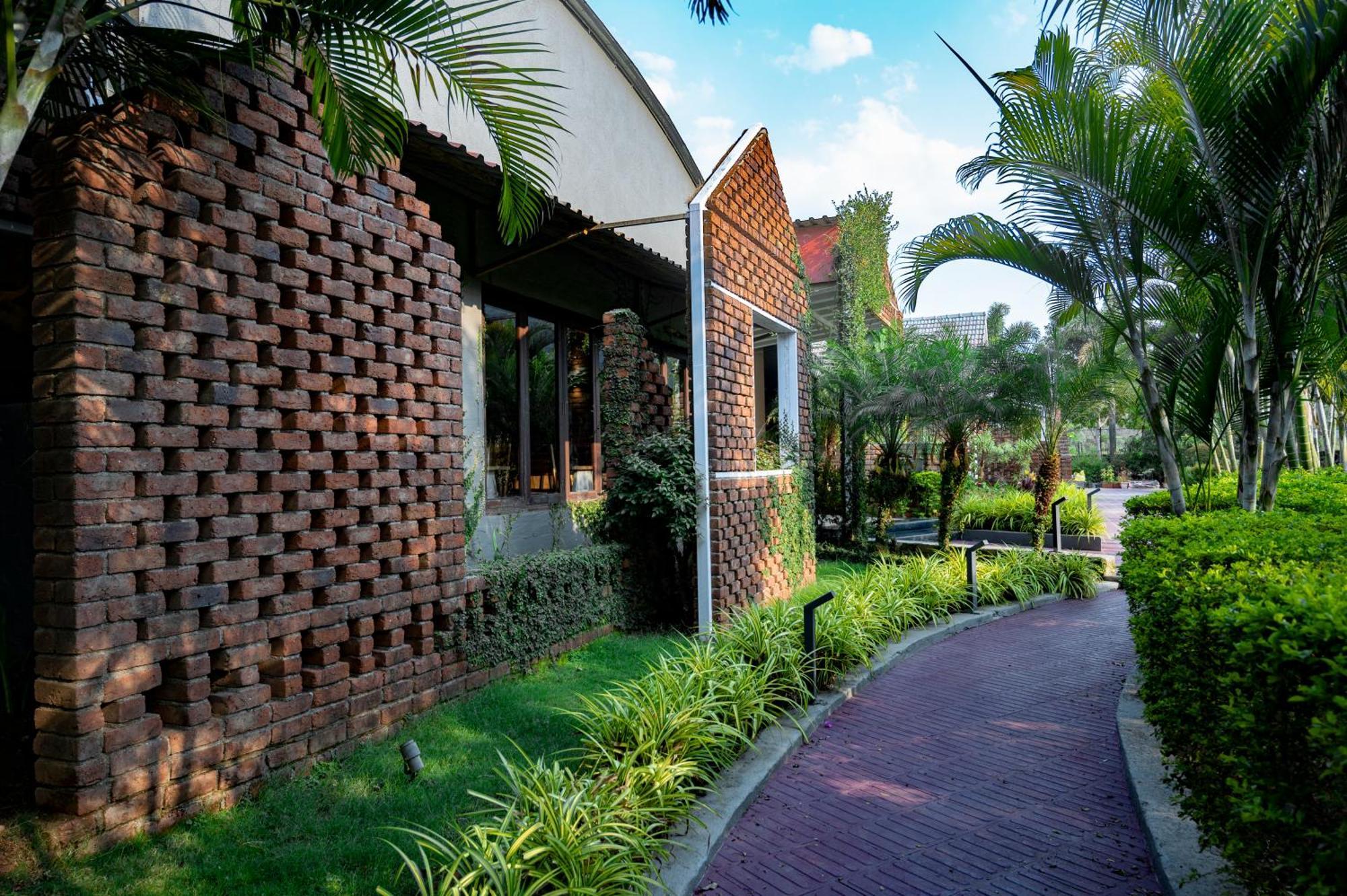Saj By The Lake, Malshej Ghat Exterior photo